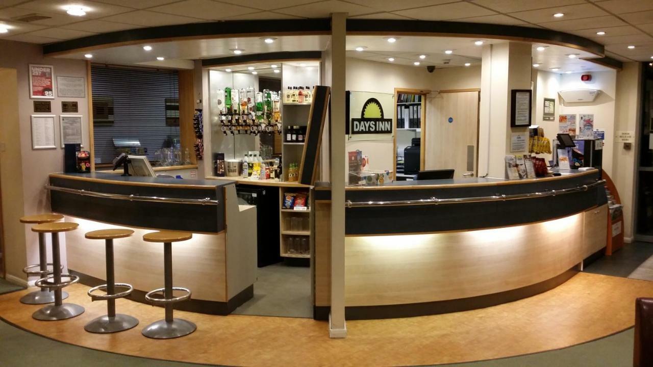 Days Inn By Wyndham Donington Castle Donington Exterior foto